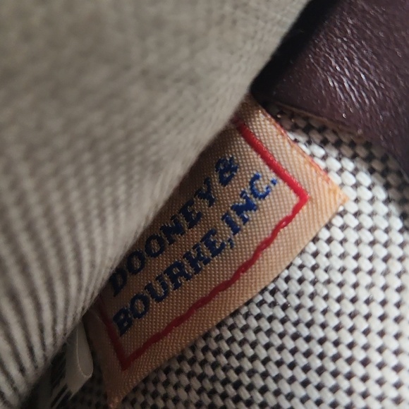 Dooney & Bourke 2 way bag - Picture 4 of 12